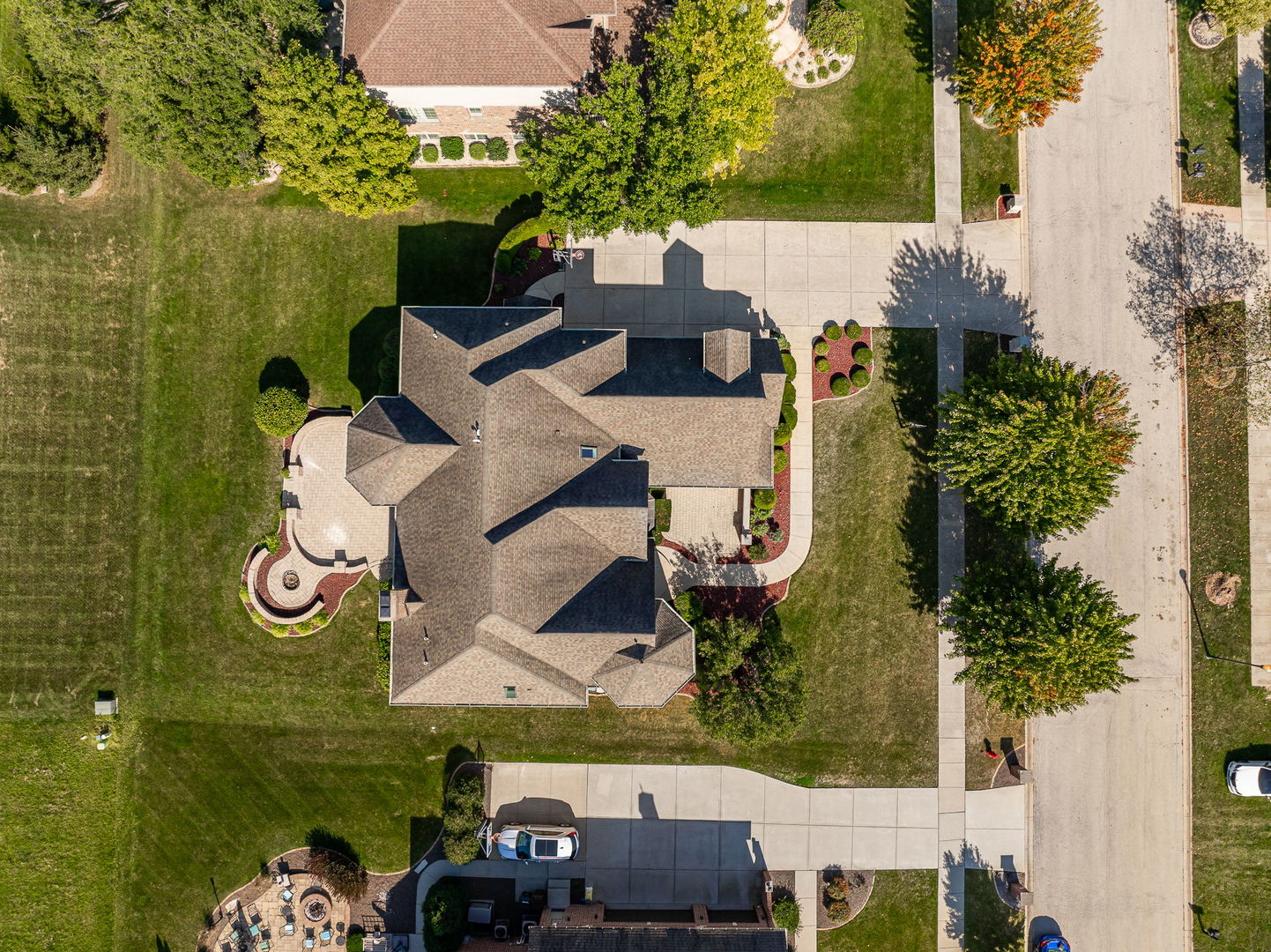 8964 Port Washington Drive