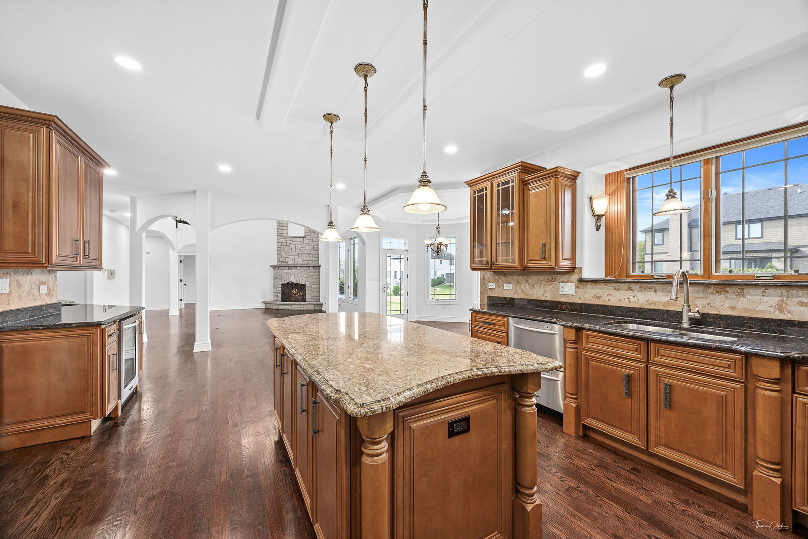 8964 Port Washington Drive