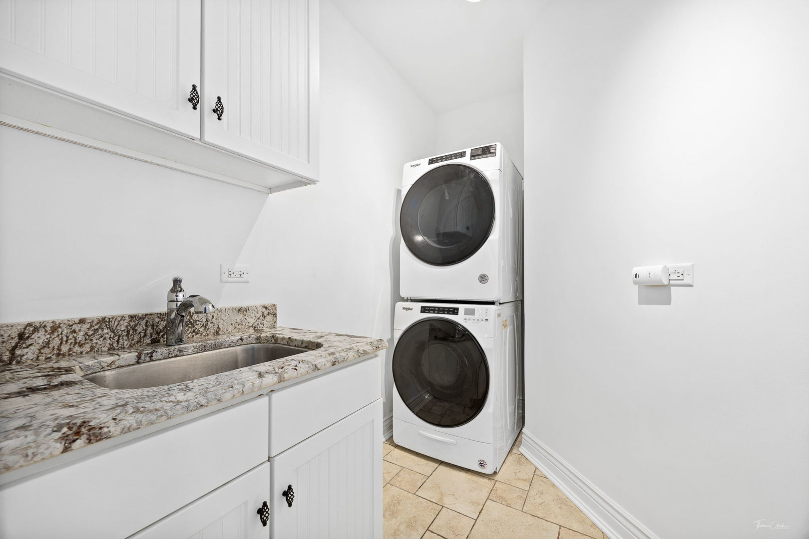 8964 Port Washington Drive