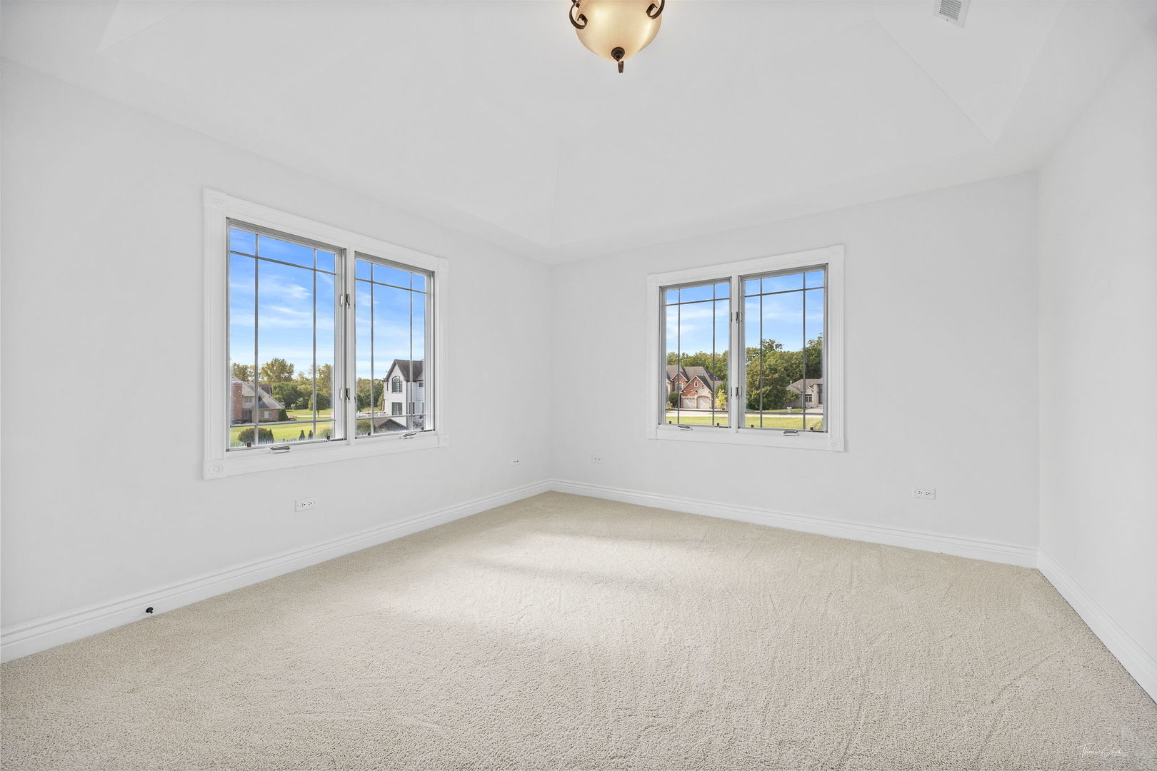 8964 Port Washington Drive