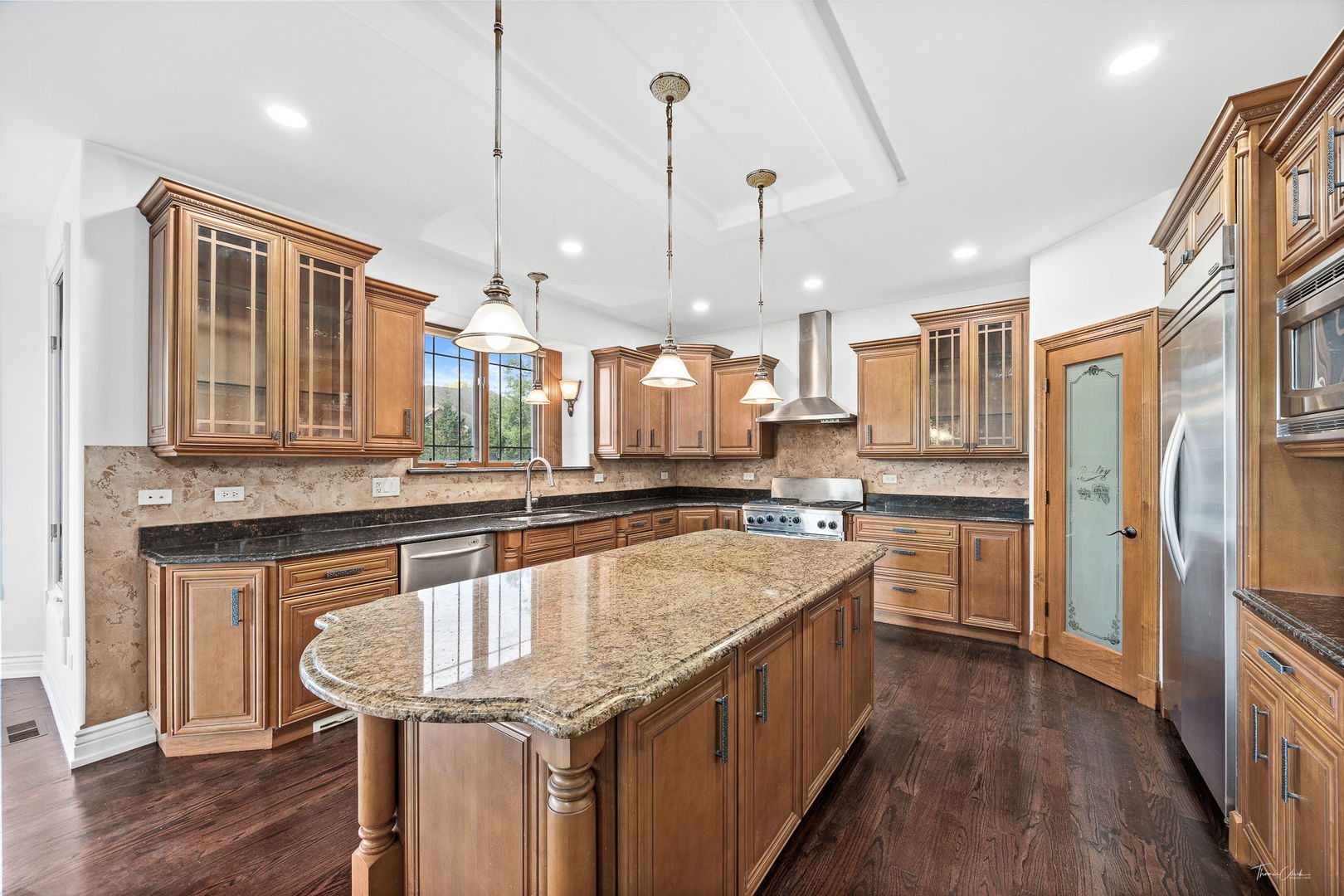 8964 Port Washington Drive