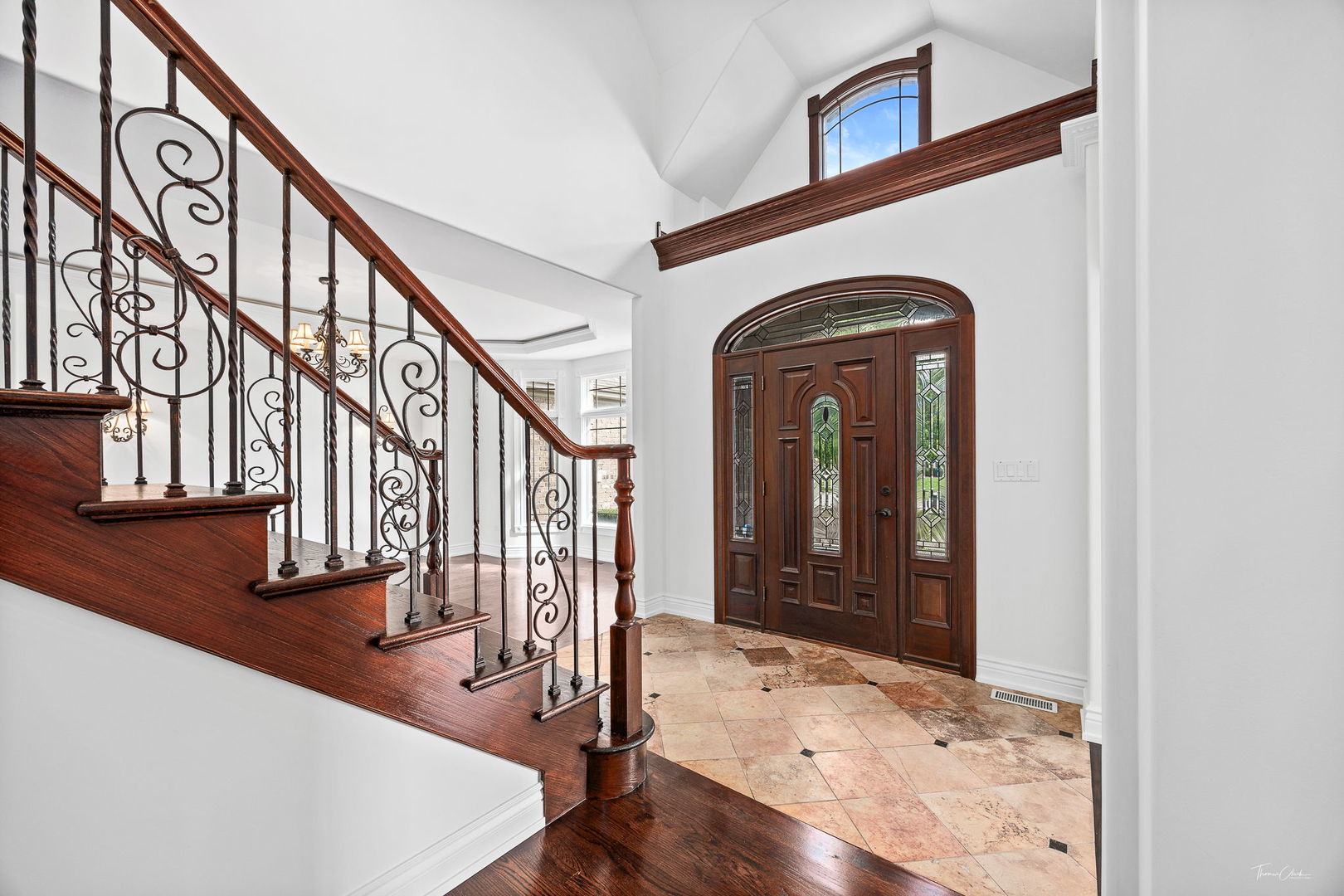 8964 Port Washington Drive