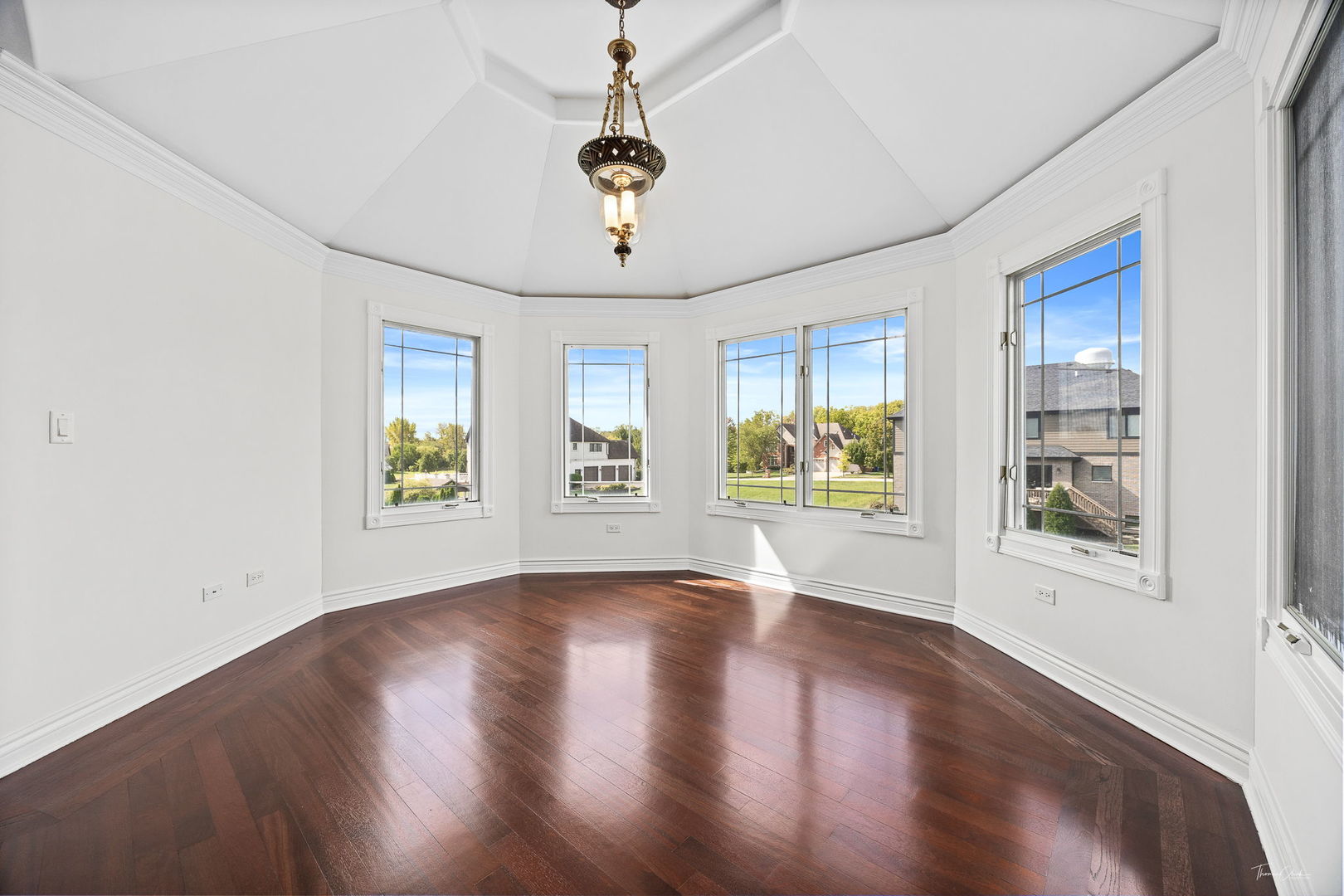 8964 Port Washington Drive