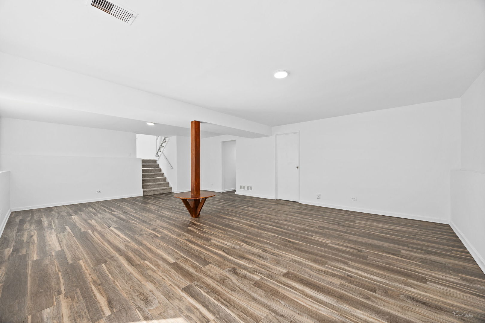 6313 Macarthur Drive