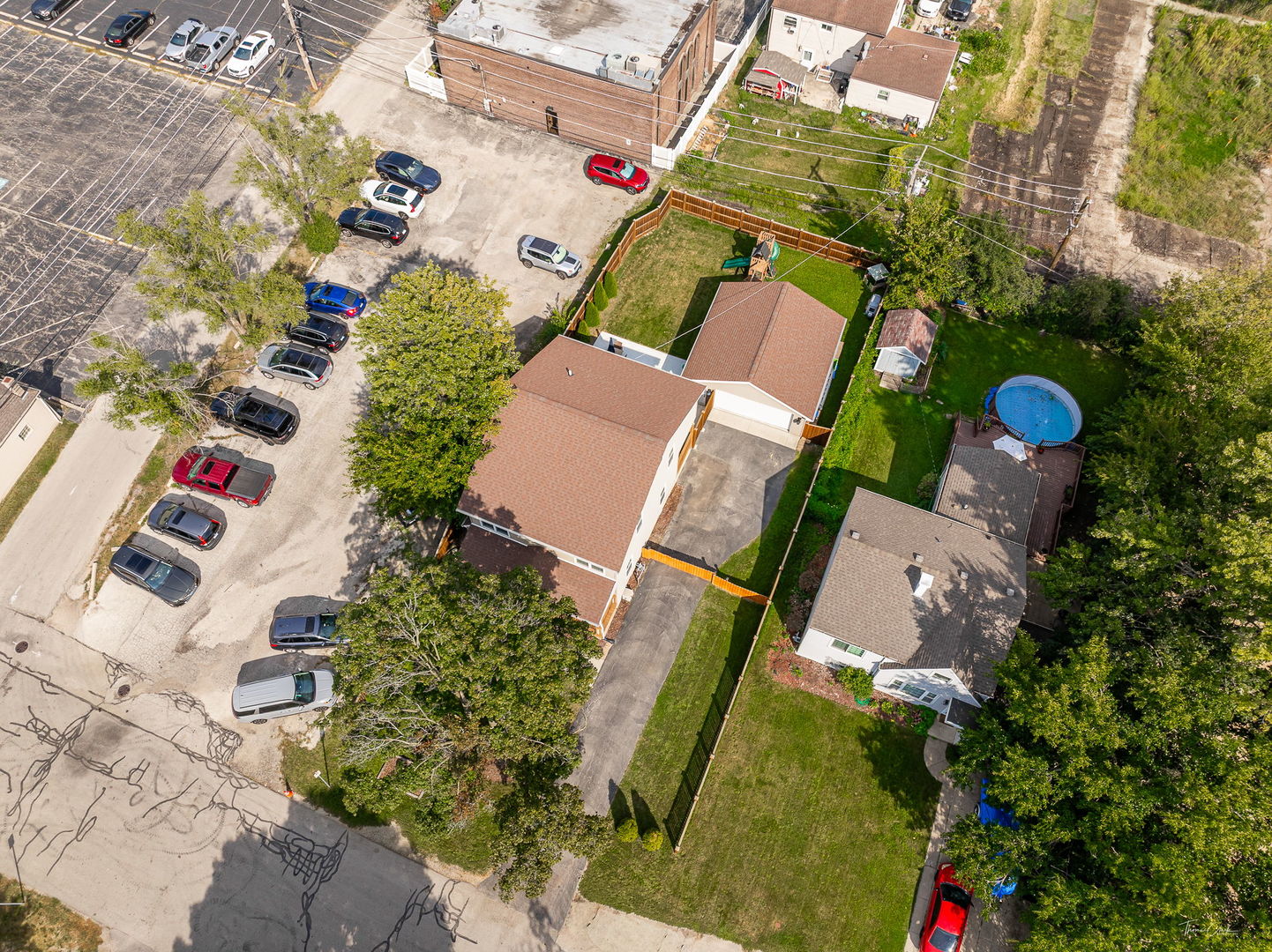 4339 Linscott Avenue