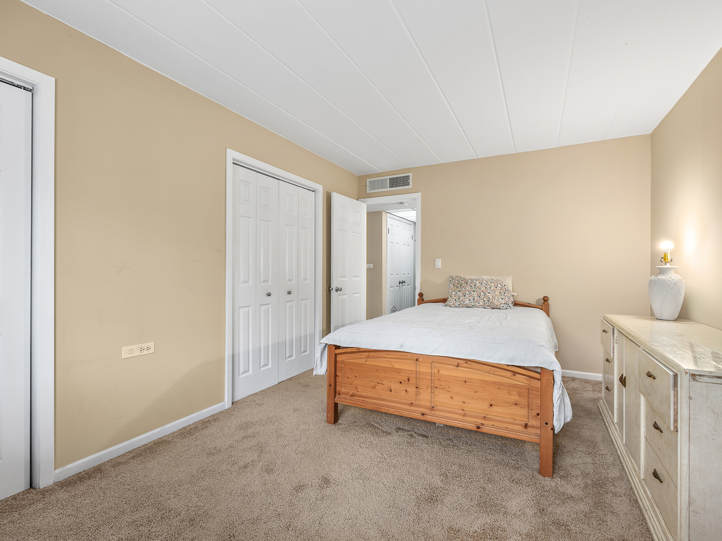 5540 Walnut Avenue Unit: 33A