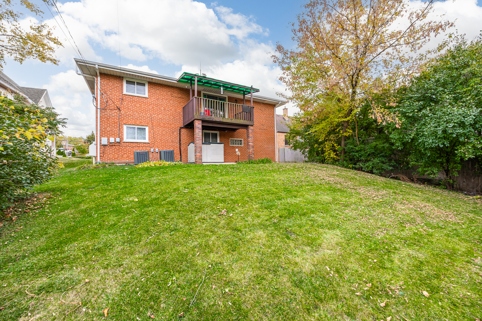 332 Maple Avenue Unit: 1