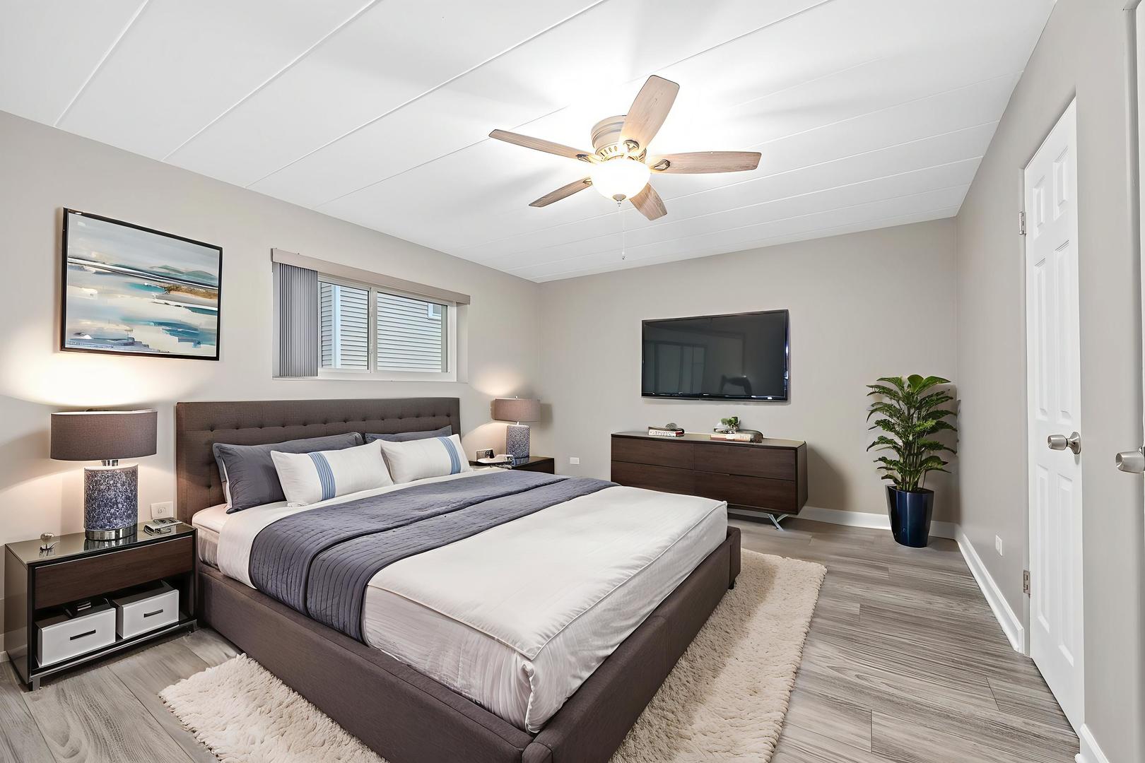 332 Maple Avenue Unit: 1