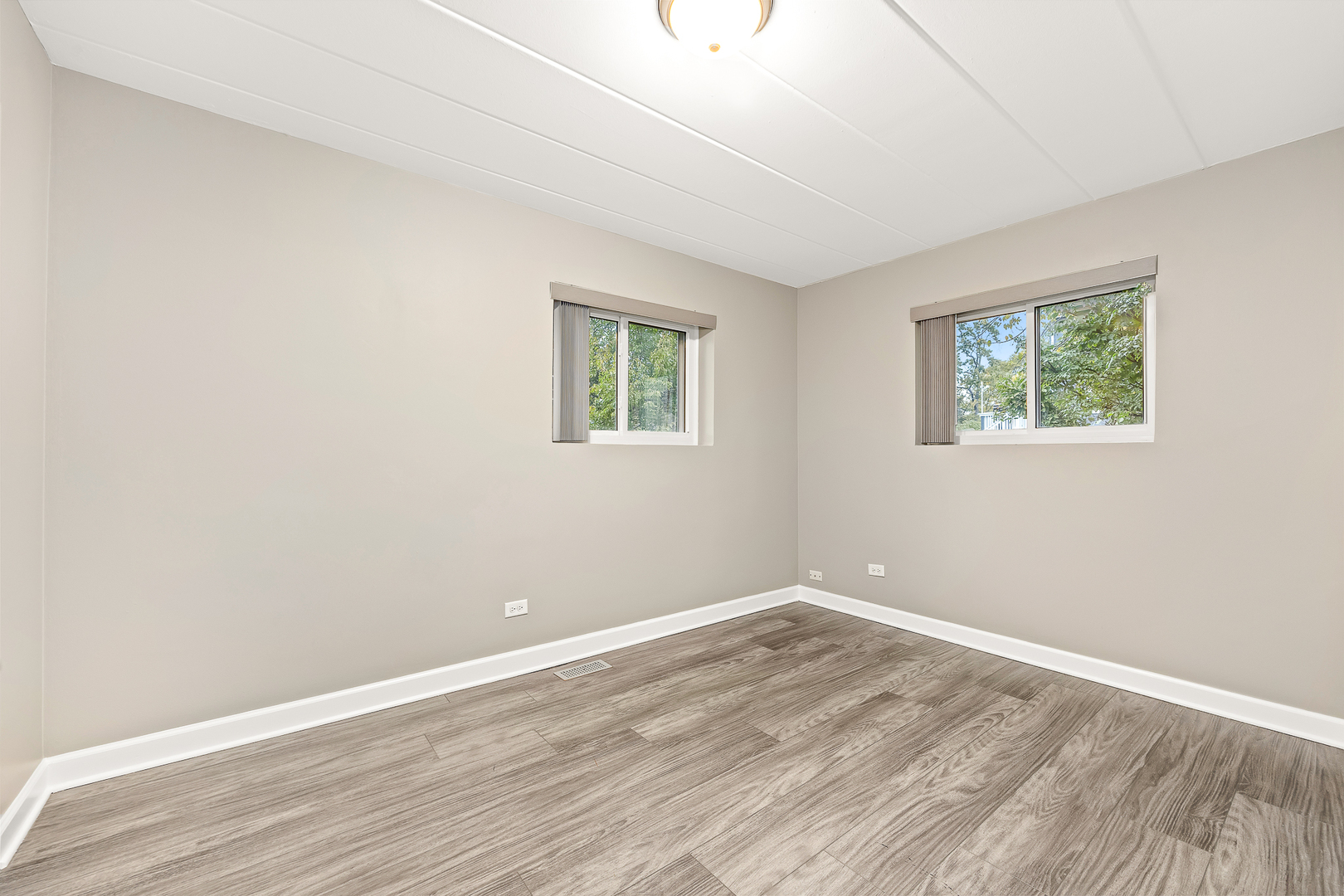 332 Maple Avenue Unit: 1