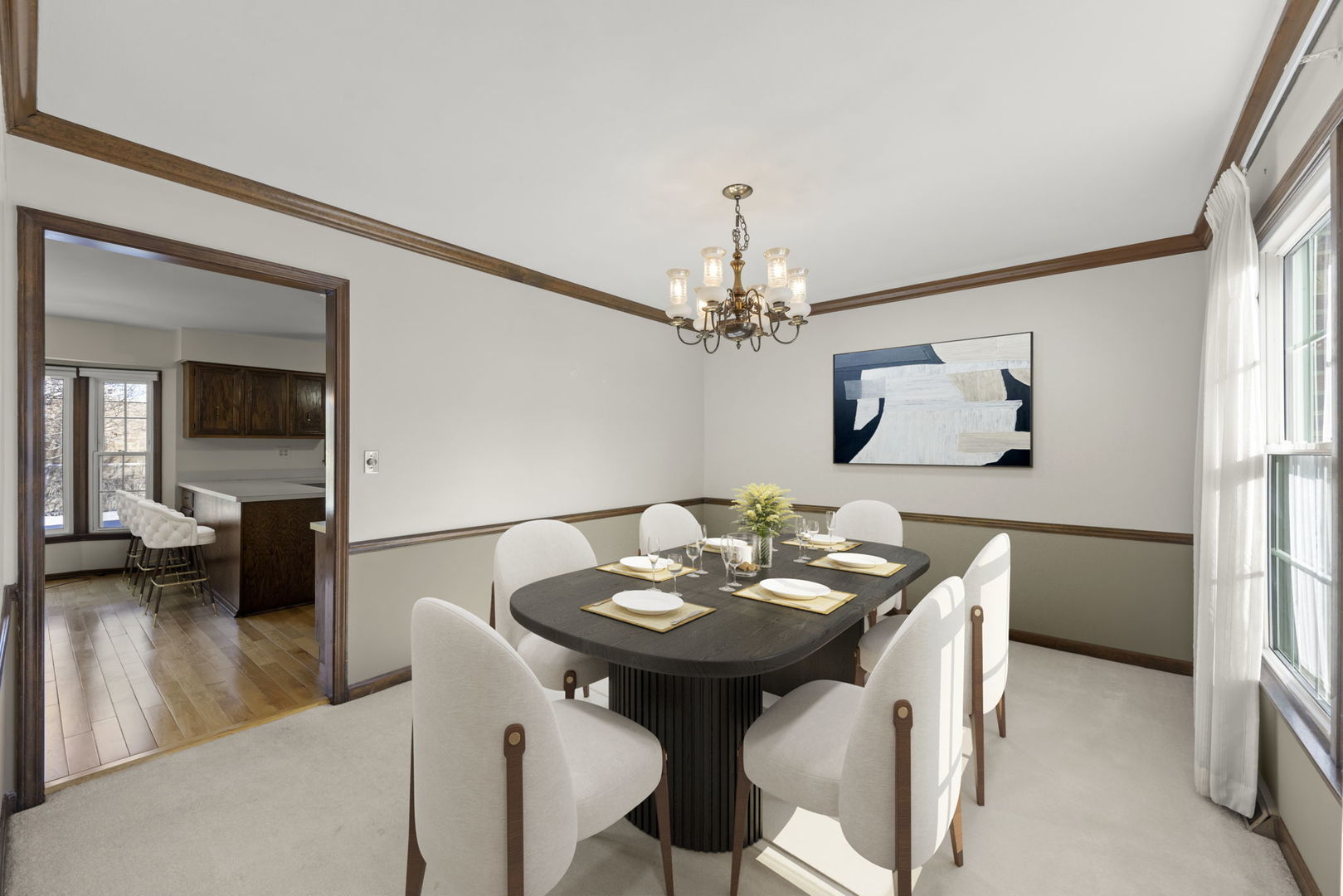 19W140 Avenue Chateaux