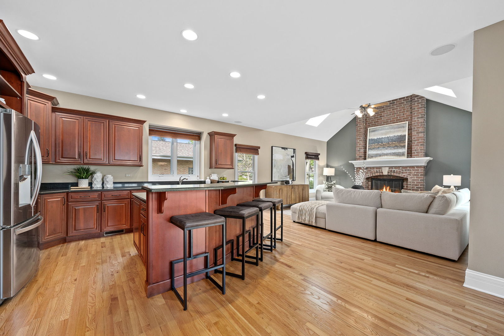 4001 Washington Street