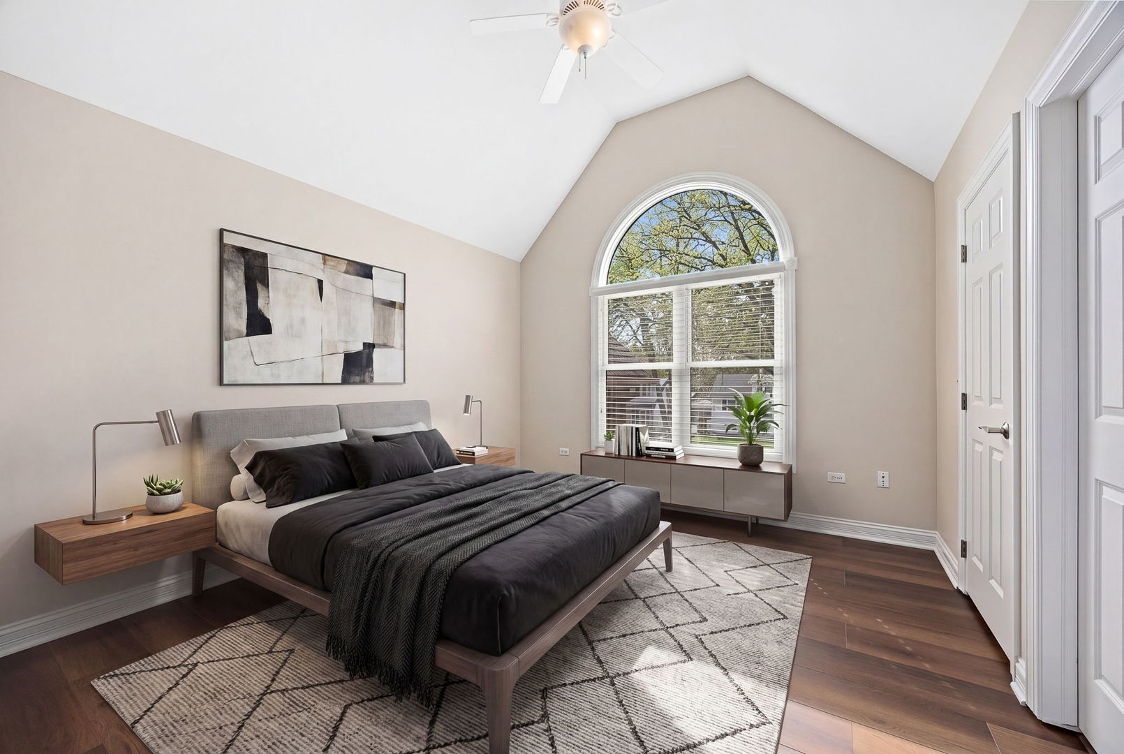 4001 Washington Street