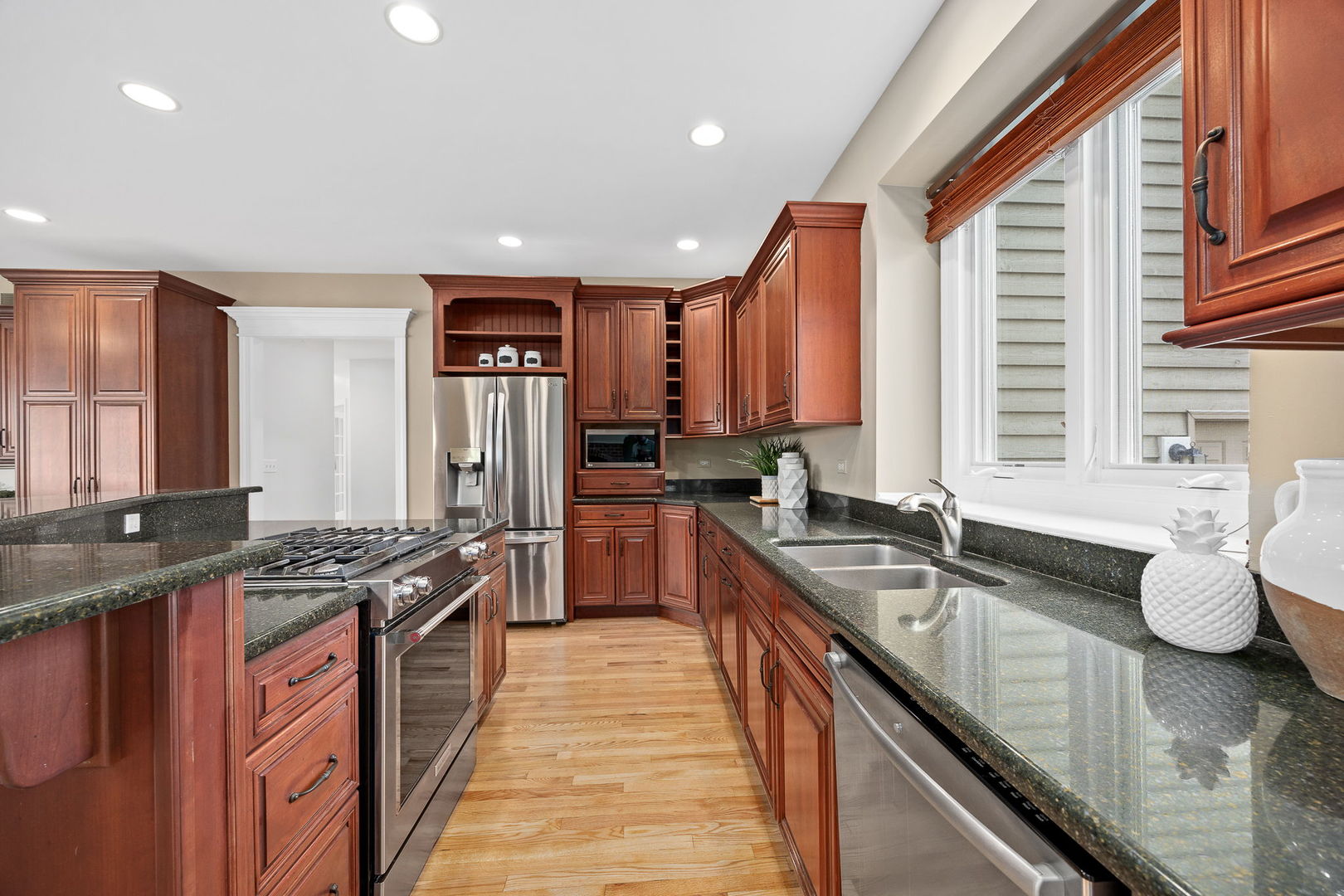 4001 Washington Street