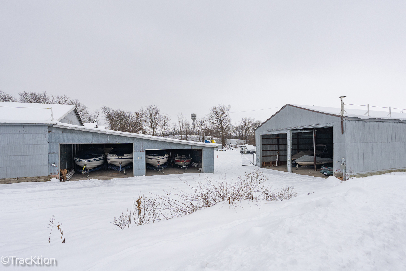 10719 Commercial Street