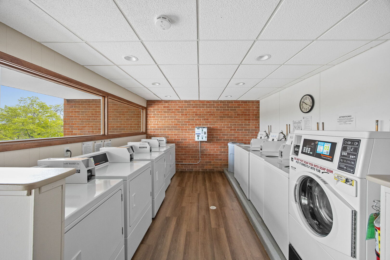 4221 Saratoga Avenue Unit: 410A