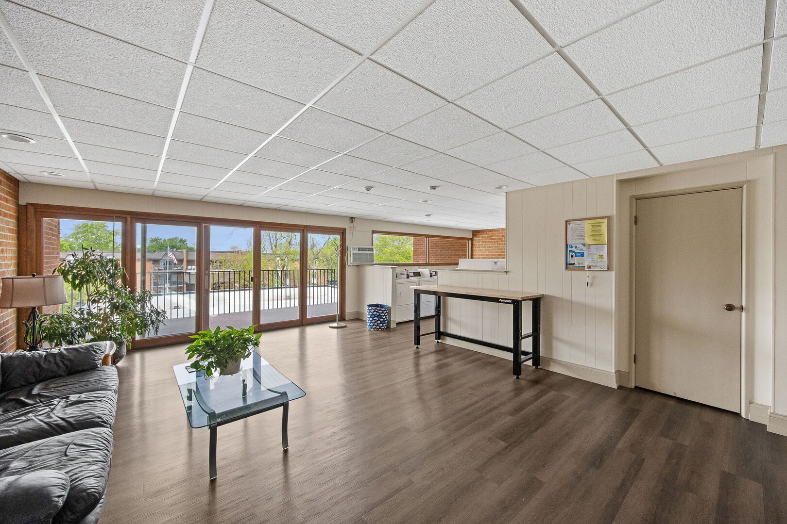4221 Saratoga Avenue Unit: 410A
