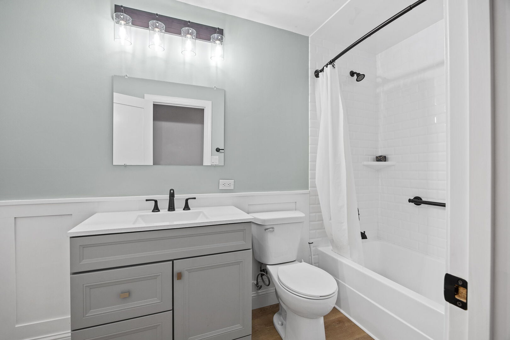 4221 Saratoga Avenue Unit: 410A