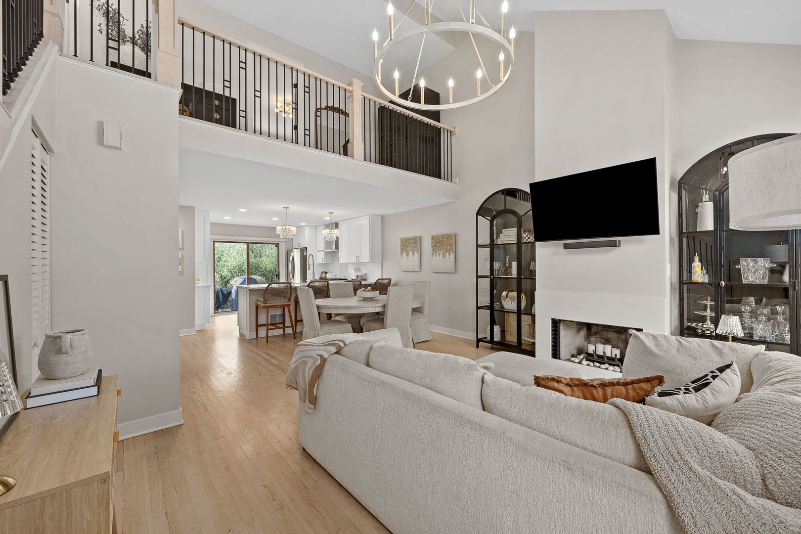 11108 WESTMINSTER Drive