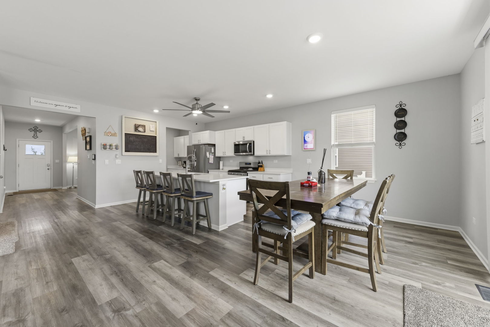 2219 Daly Lane