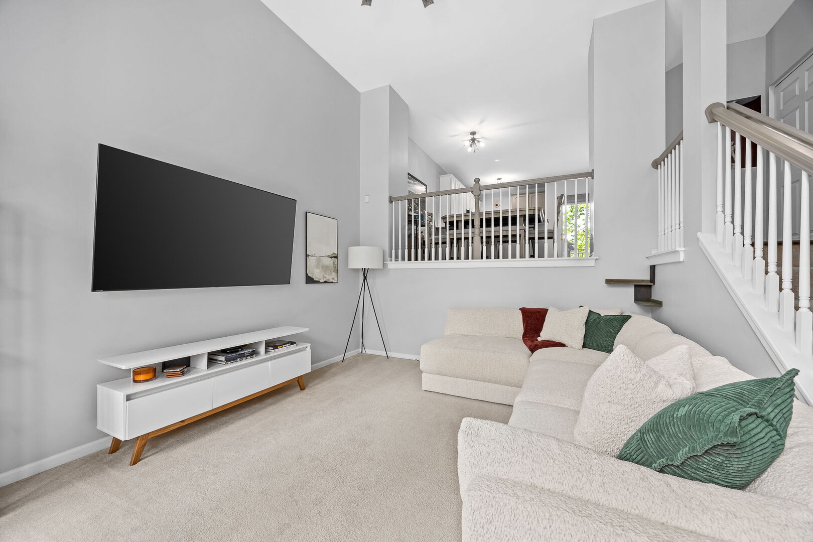 1103 LONGWOOD Drive