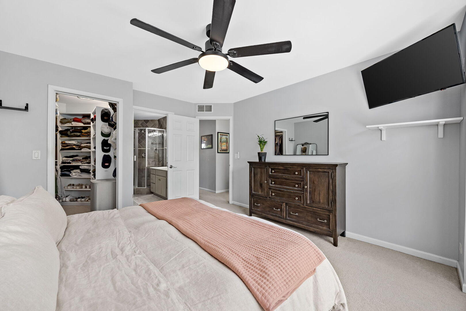 1103 LONGWOOD Drive