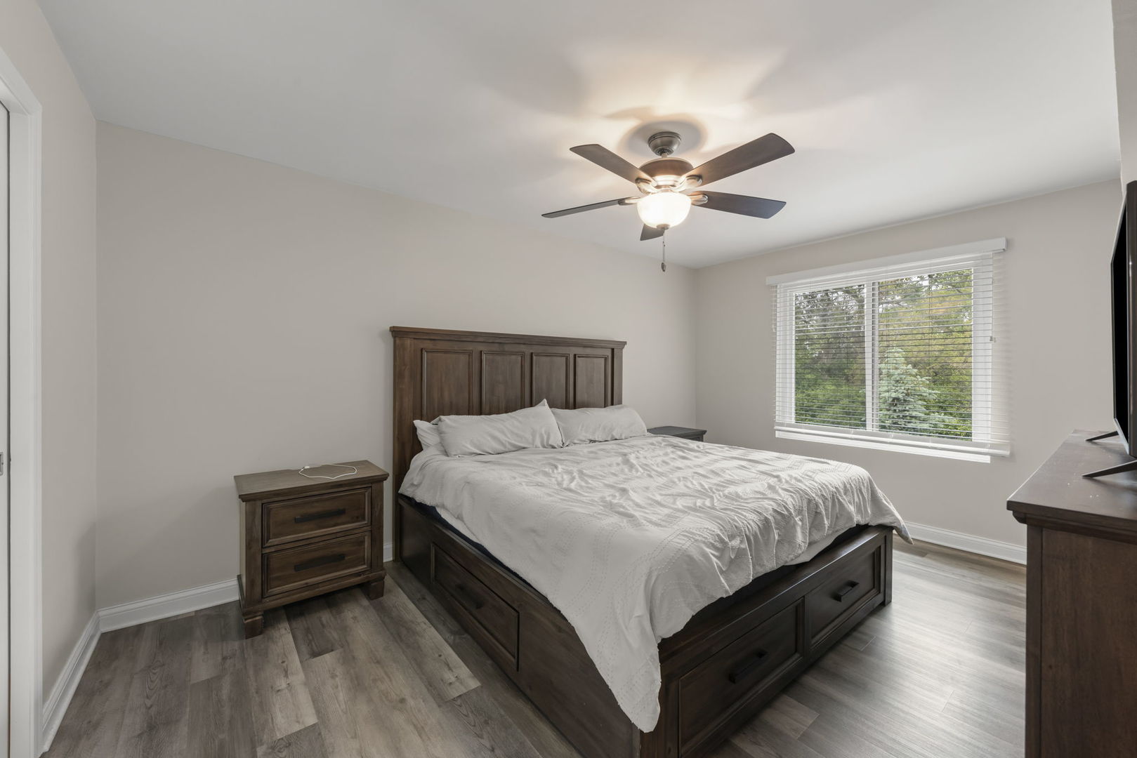 525 Cumnor Road Unit: 306