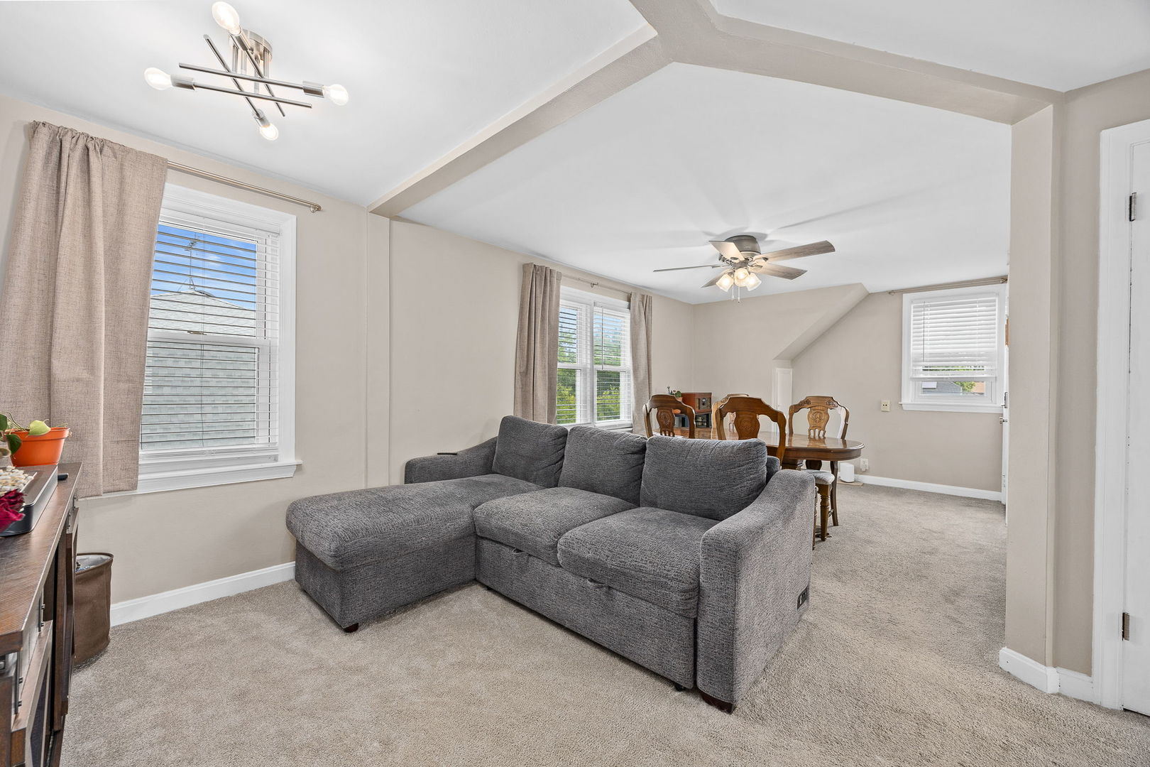 Downers Grove 2-Unit Duplex