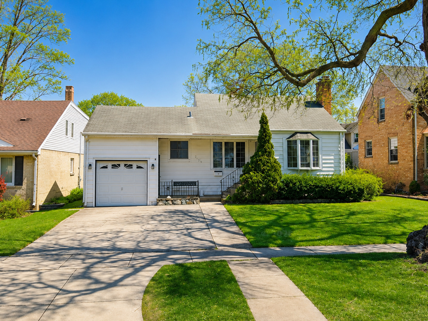 4529 Saratoga Avenue