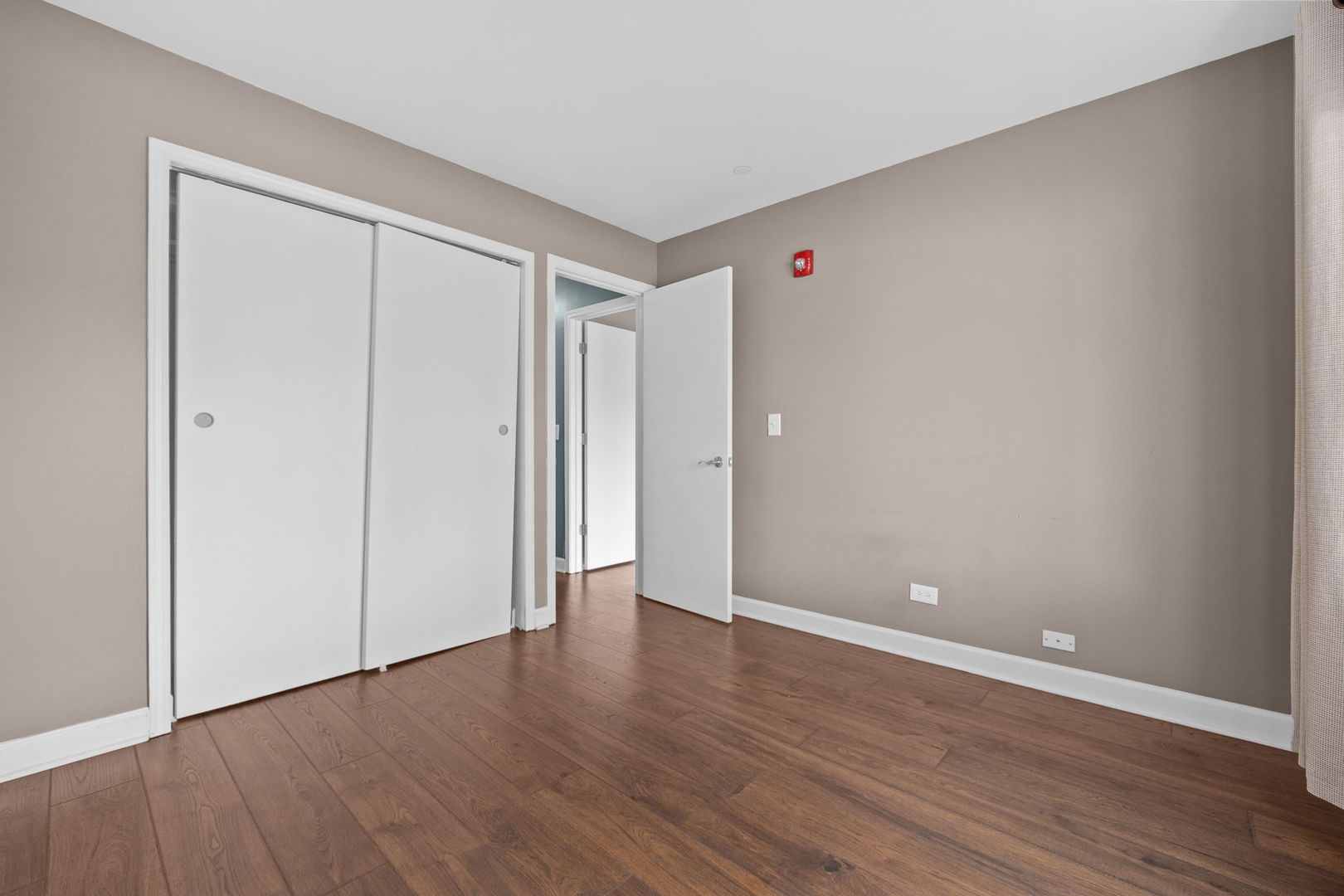 7050 Newport Drive Unit: 101