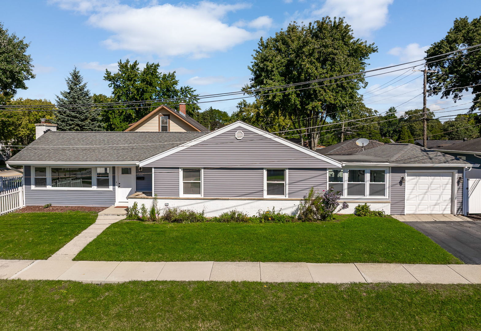 4551 Fairview Avenue