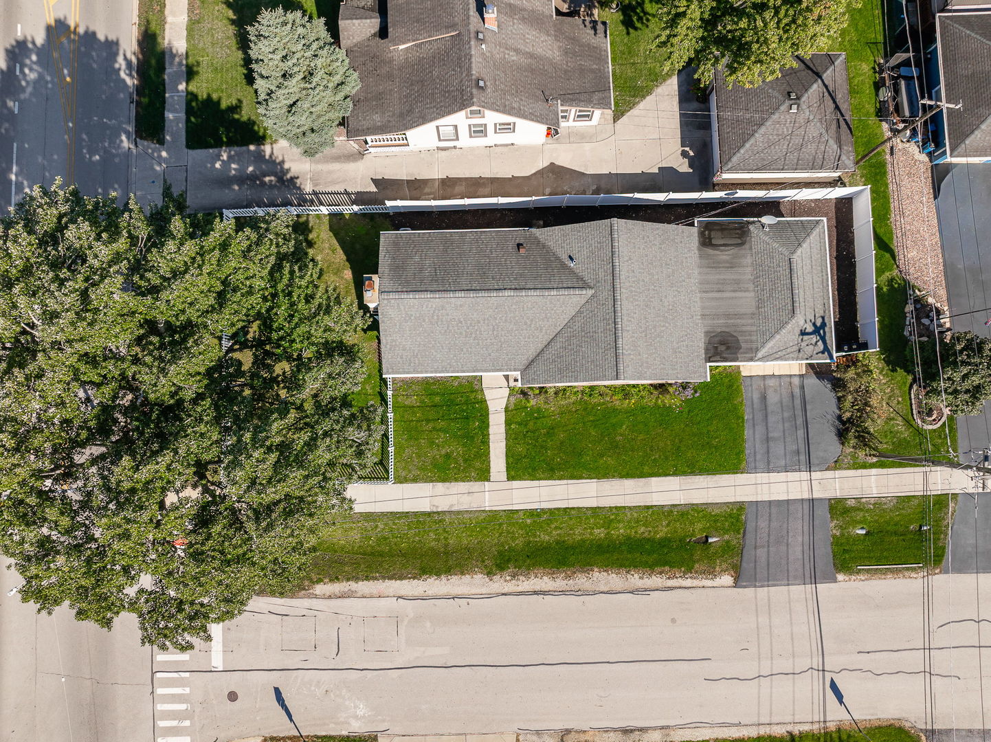 4551 Fairview Avenue