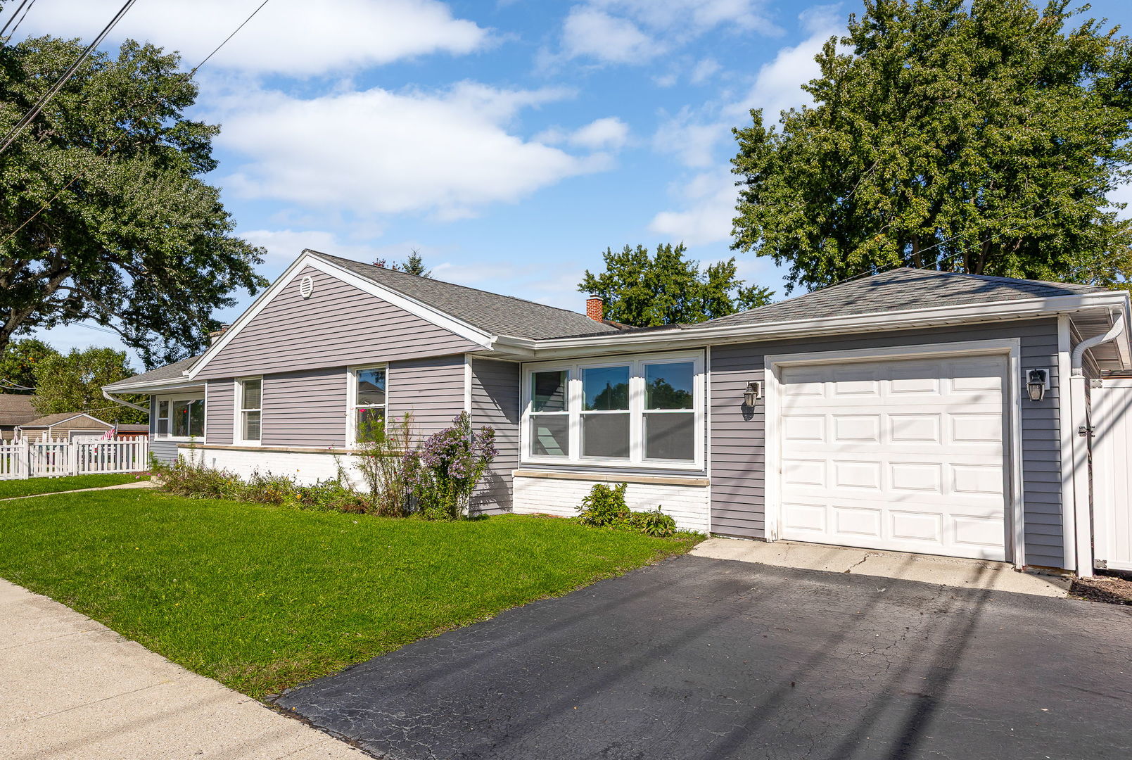 4551 Fairview Avenue