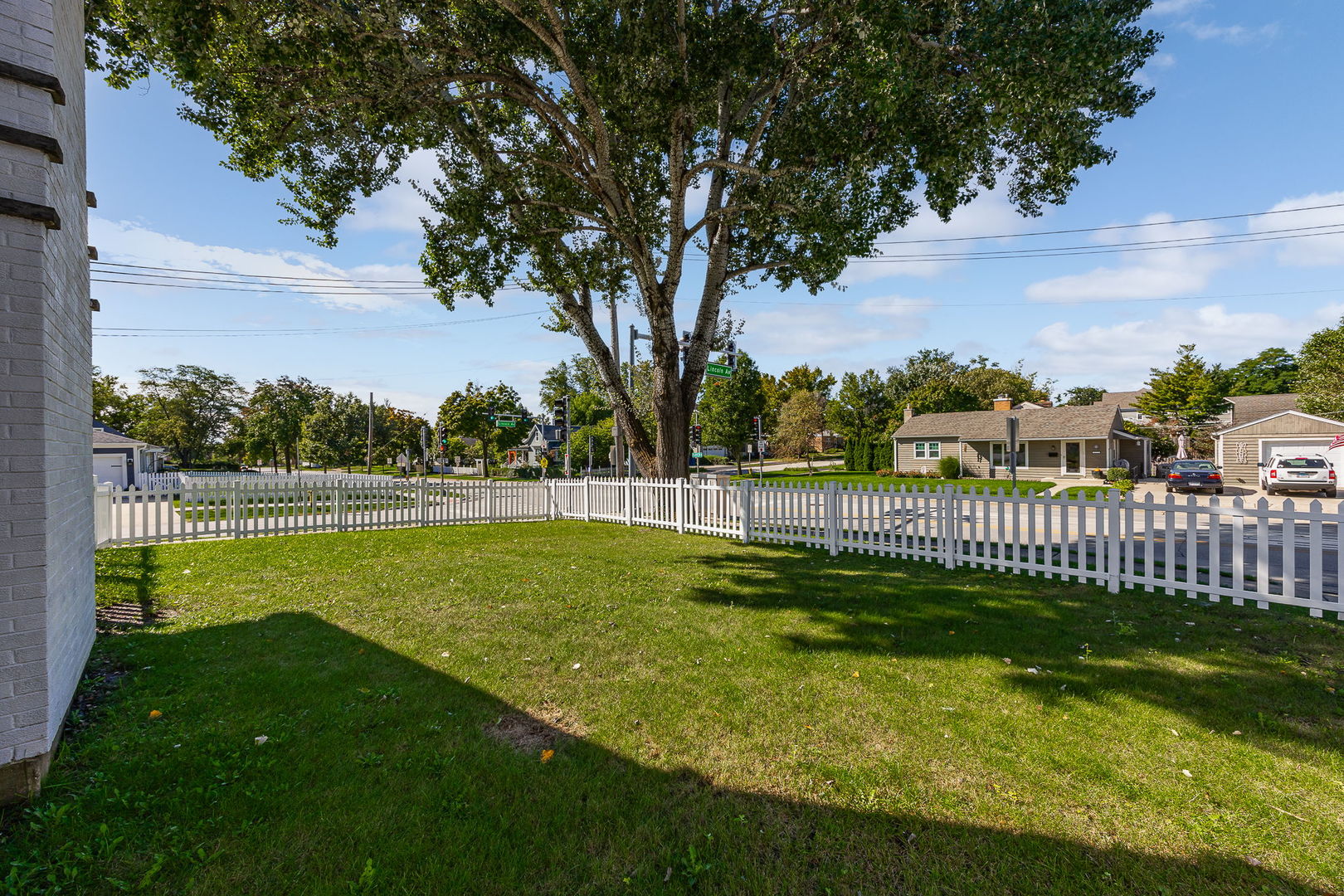 4551 Fairview Avenue