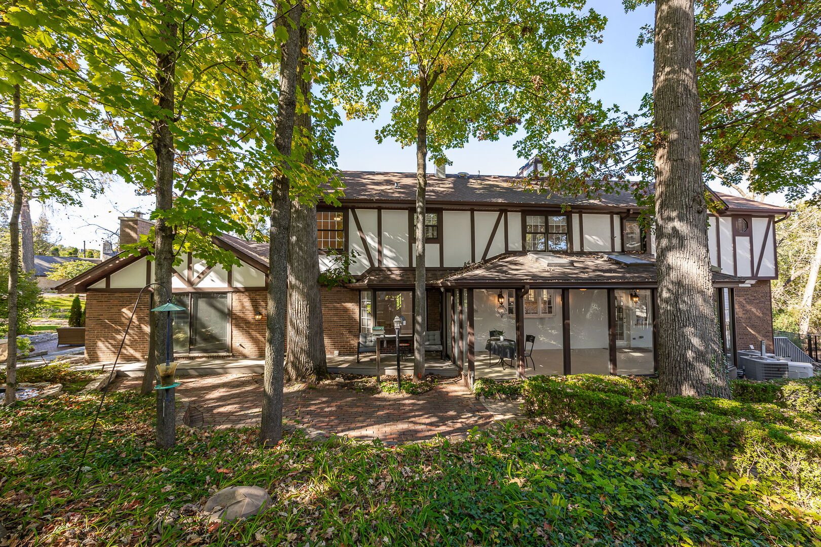 1330 Maple Avenue