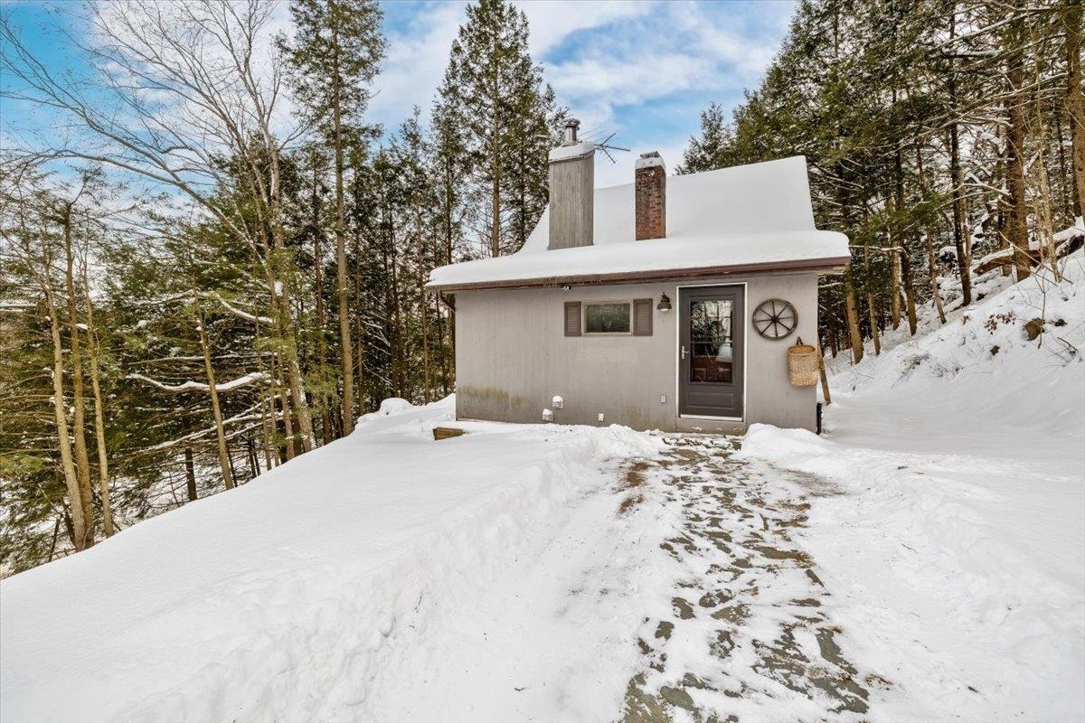 1220 Bogue Road