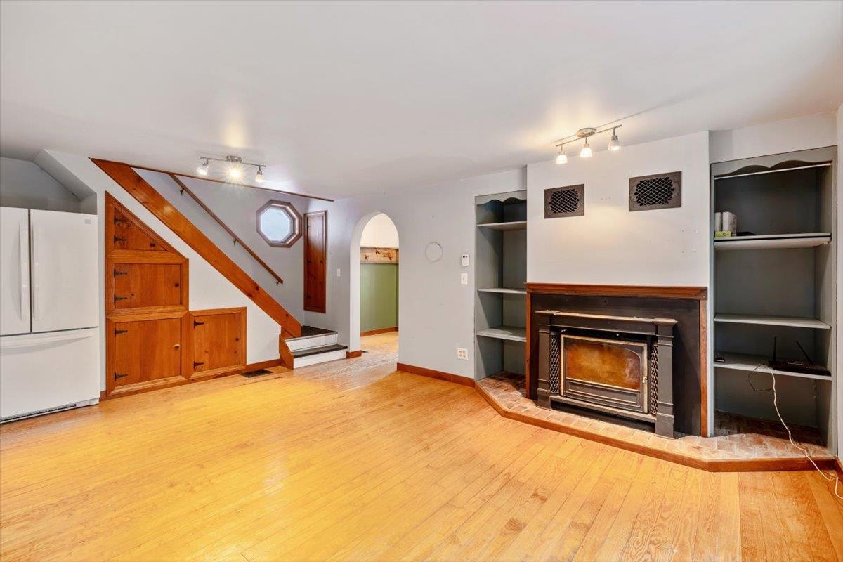 1220 Bogue Road