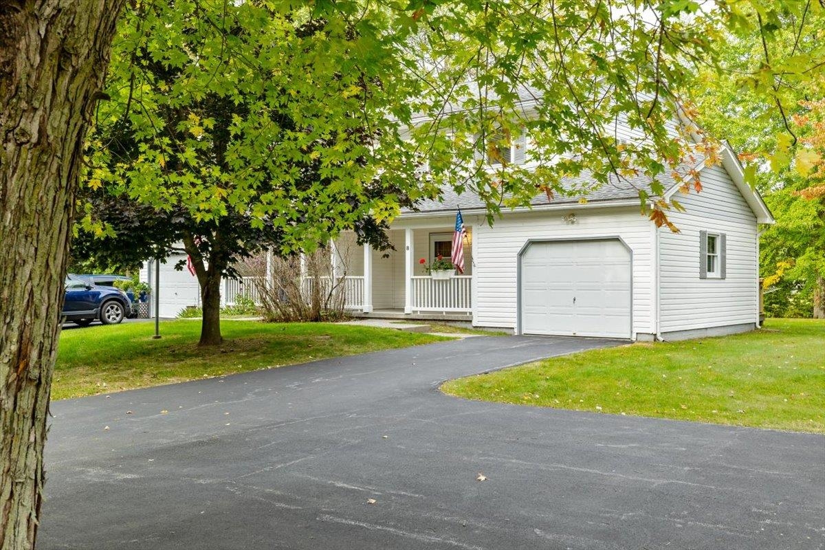 8 Gazebo Woods Road