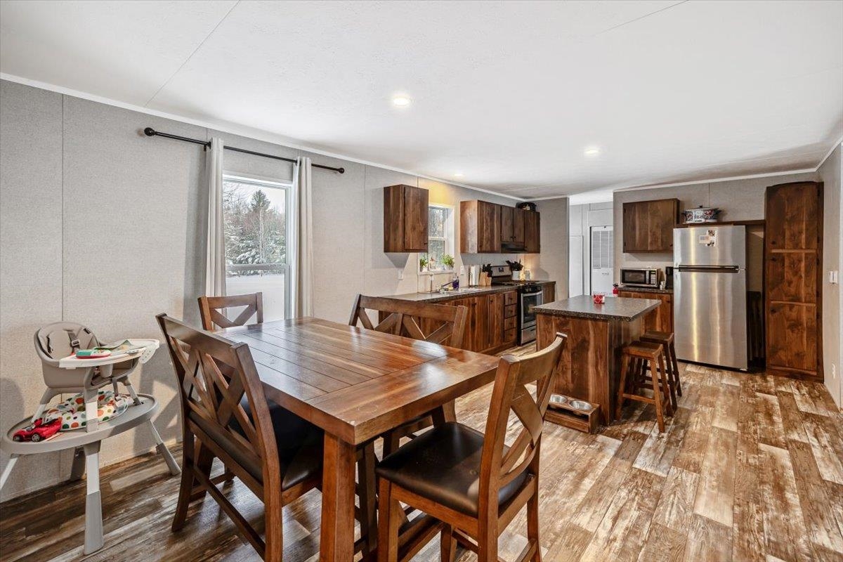 78 Lynn Lou Drive