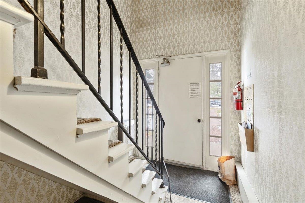 100 Kennedy Drive Unit: 37