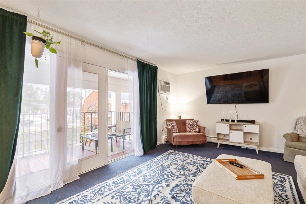 100 Kennedy Drive Unit: 37