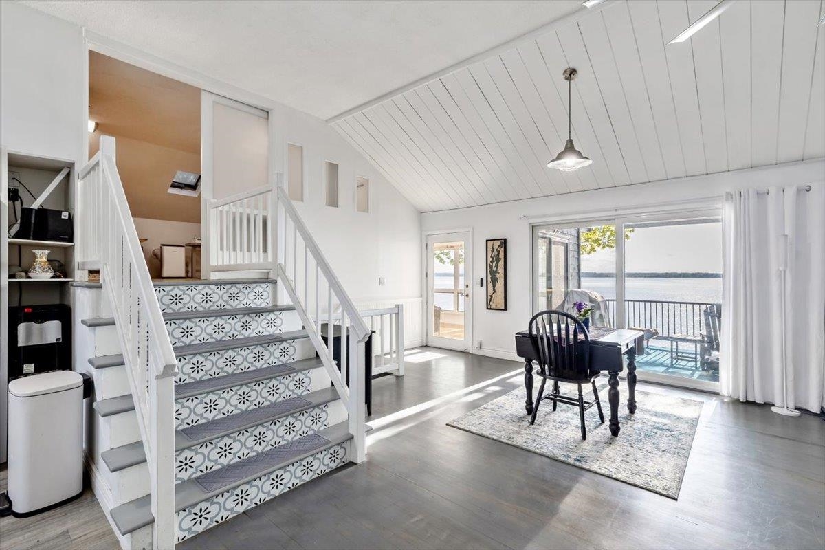 380 Lakewood Drive