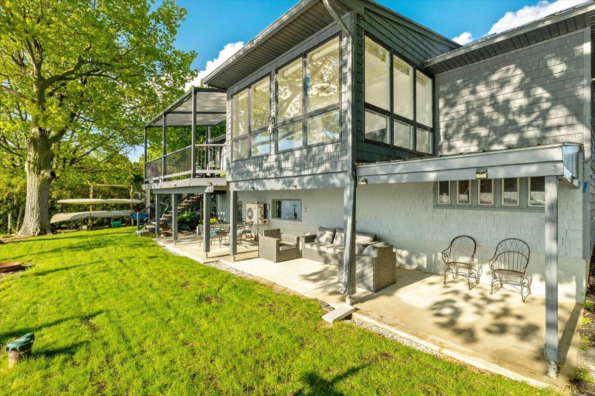 380 Lakewood Drive