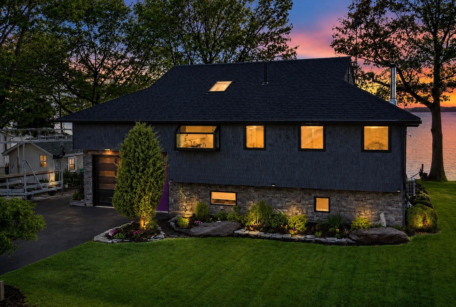 380 Lakewood Drive