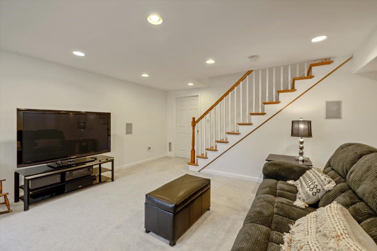 118 Sadler Lane