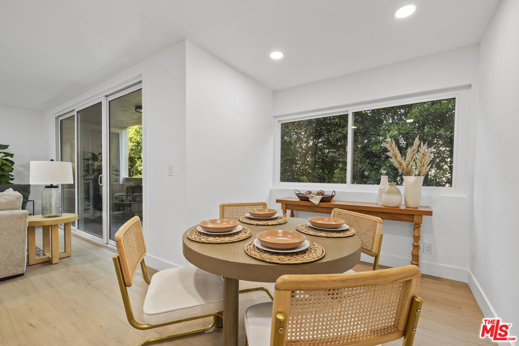 1025 N Kings Road 113