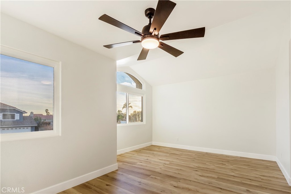 1762 W Via Verde Drive