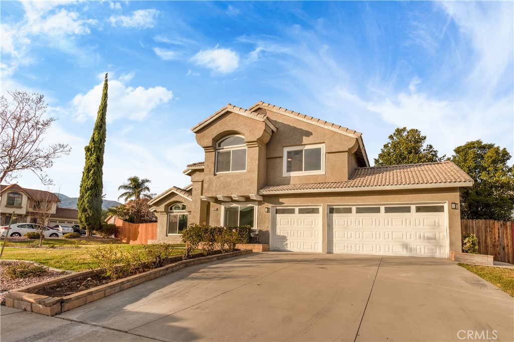 1762 W Via Verde Drive