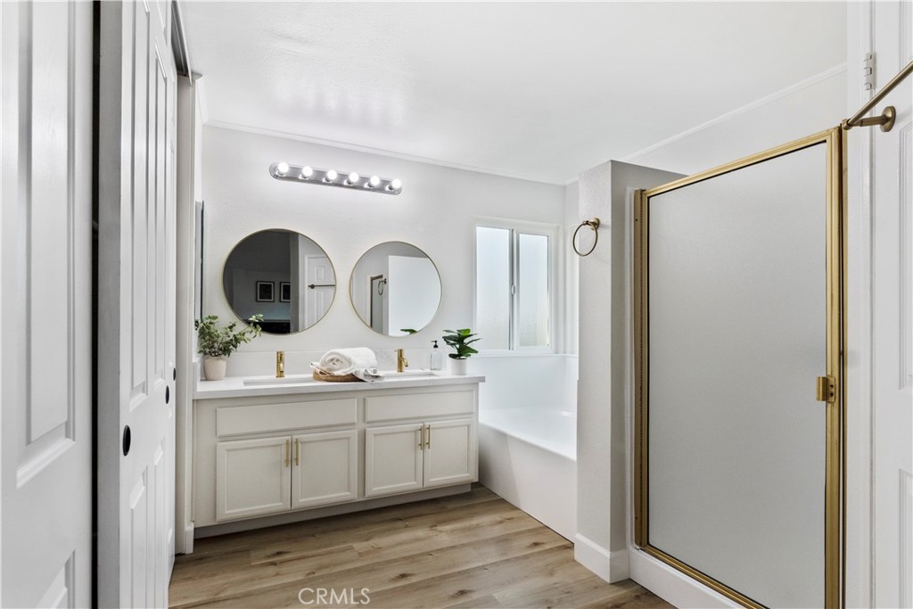 1762 W Via Verde Drive