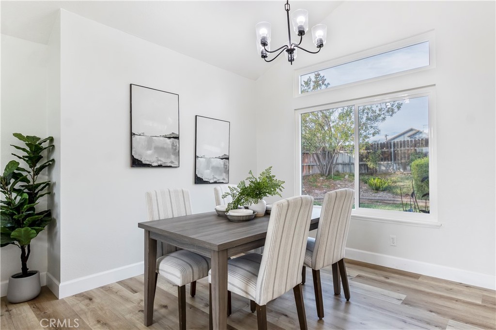 1762 W Via Verde Drive