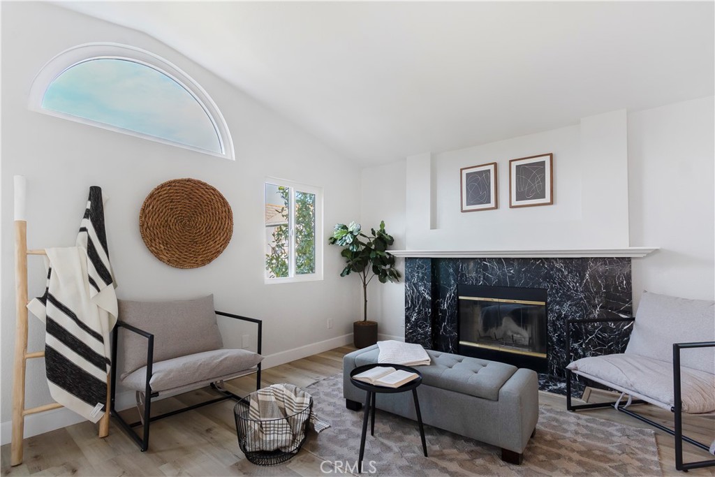 1762 W Via Verde Drive